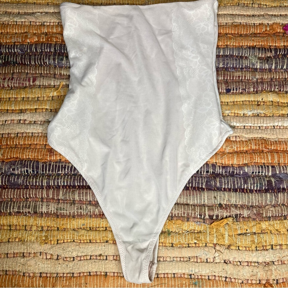 Spanx Assets Red Hot thong Shapewear